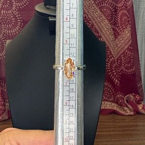 Elegant Gold and Silver Tone Women's Ring